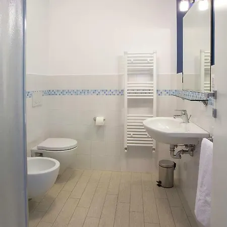 La Perla Del Conero Affittacamere Numana Exterior photo