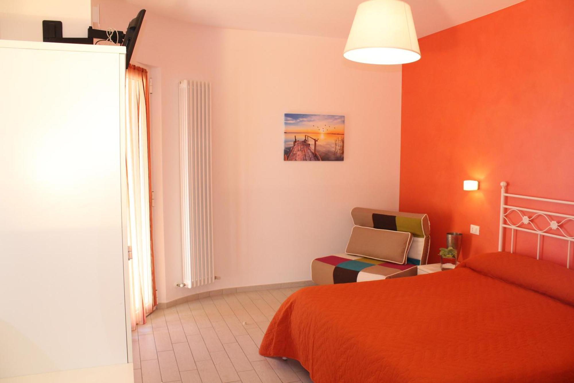 La Perla Del Conero Guest house