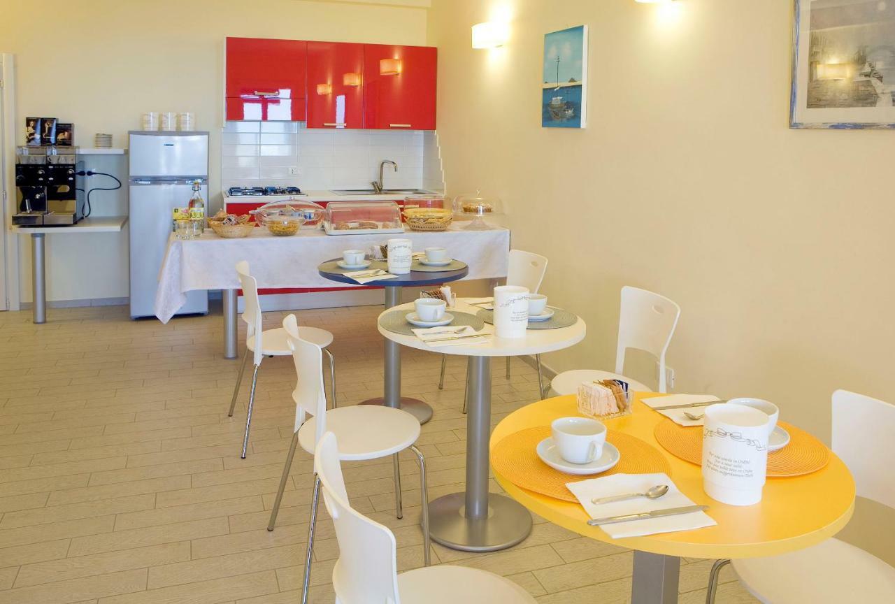 La Perla Del Conero Guest house *